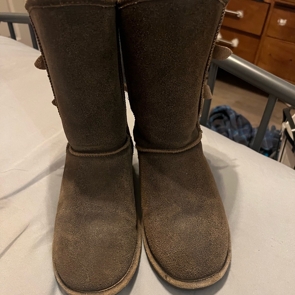 Bear paw size 10